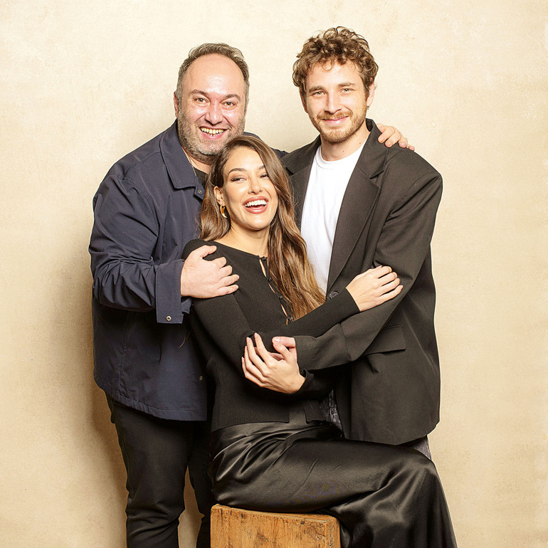 ‘Aşkın mevsimi olur, olmaz mı’