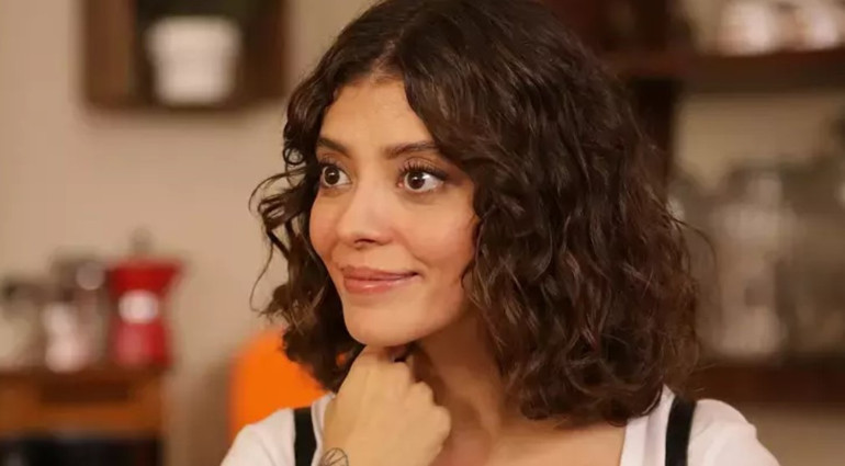 İnci Taneleri Yeşilçam filmi sıcaklığında