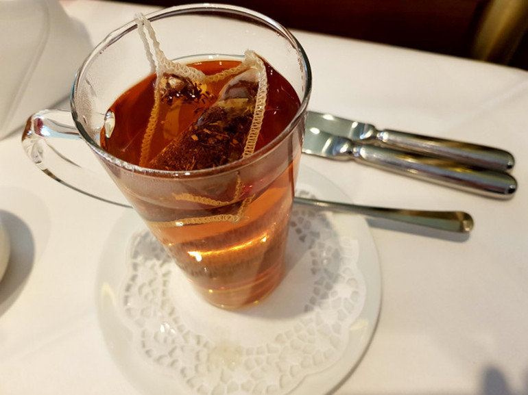 Tiryakileri sevindirecek araştırma: Çay içmek yaşlanmayı yavaşlatıyor... Günde kaç bardak tüketilmeli Siyah çay diğerlerinden bir adım önde ama demlenme süresine dikkat