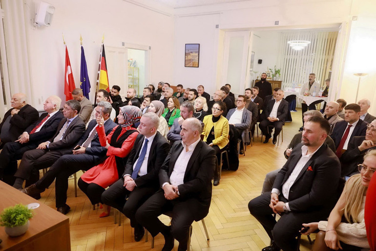 ‘Köprüleri güçlendirmek istiyoruz’