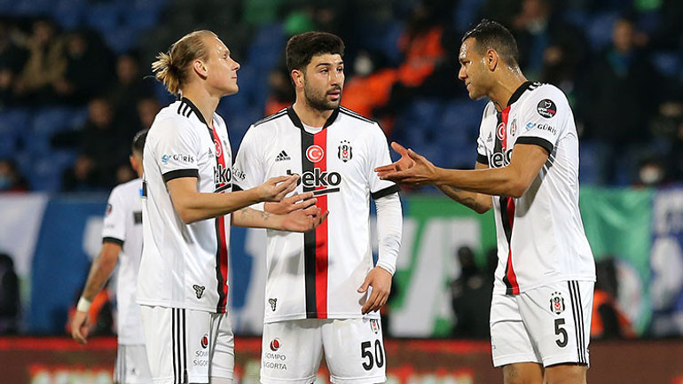 Domagoj Vida’nın menajeri Beşiktaşın iflasını istedi 1.9 milyon Euro alacağının ödenmediğini iddia ediyor