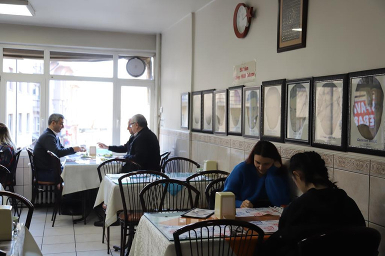 Tezgâha gelen yok dağıtıma çıkan çok