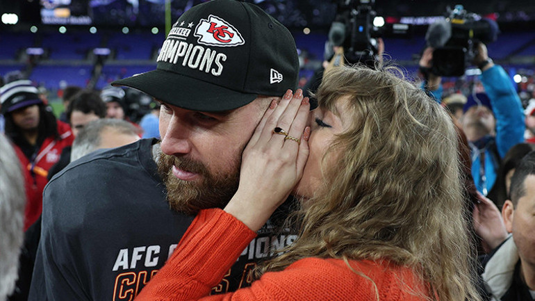 Gizli aşklarını şimdi herkes izliyor… Her şey milyonların önünde oldu: Dünyada sadece sen ve ben varmışız gibi sevgilim