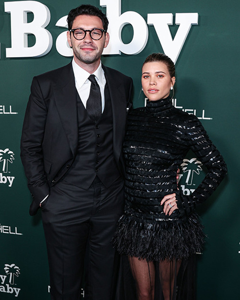 Hamile olduğunu altı ay herkesten saklamış... Üç gün üç gece süren düğününden tam bir yıl sonra bebeğine kavuşacak