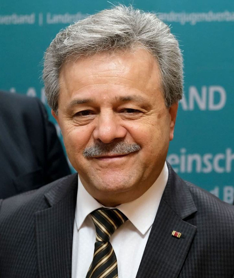 Asıl ‘dava’, Türkleri görmezden gelmeniz