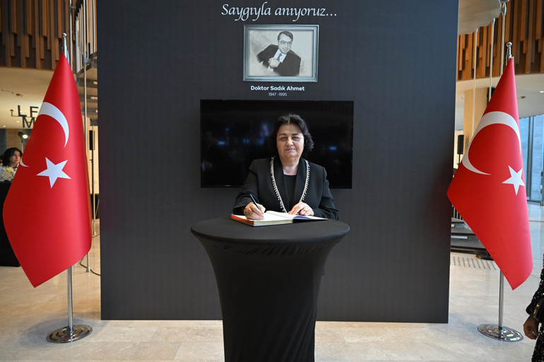 TRT ortak yapımı “Sadık Ahmet”in galası gerçekleşti