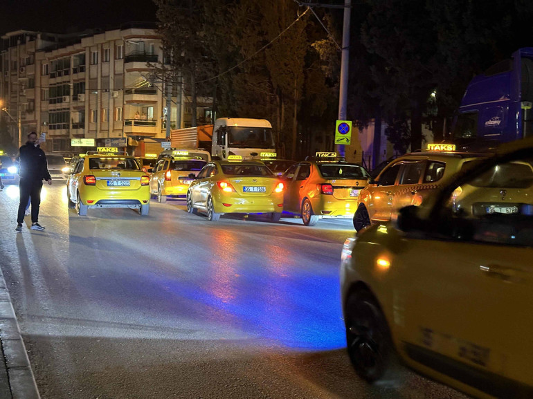 Taksici Oğuz Erge öldürüldü Arkadaşları konuştu: İşinde gücünde, insanlarla barışıktı, depremzedeleri ücretsiz taşıdı