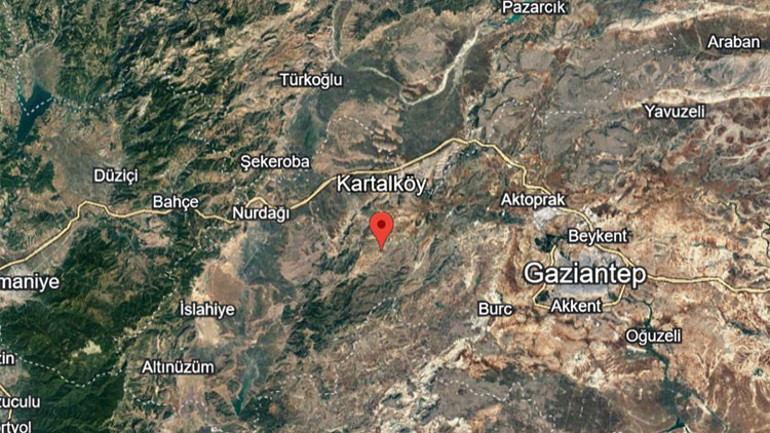 Son dakika: Acı haberi Bakan Yerlikaya duyurdu... Gaziantep Nurdağında helikopter düştü: İki pilot şehit oldu