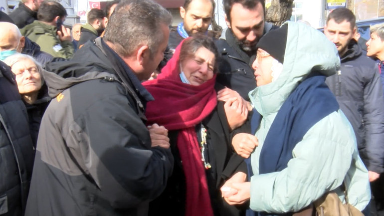 Müzisyenin canice öldürülmesinde yeni detaylar ortaya çıktı Babası durumu öğrenince kalp krizi geçirdi Annesinin feryadı yürekleri dağladı: Ölümler bu kadar kolay olmamalı