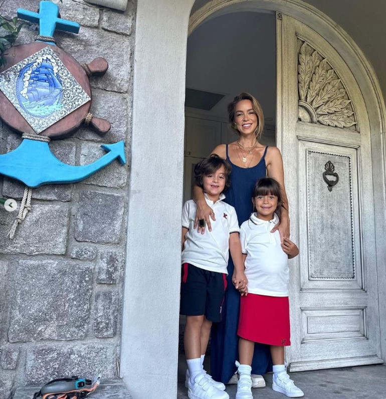 İkiz çocuklarıyla birlikte şehri terk etmişlerdi... Bodrumda yeni hayat