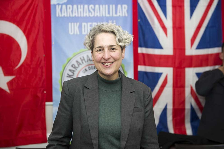 Deprem kurbanları Londra’da anıldı