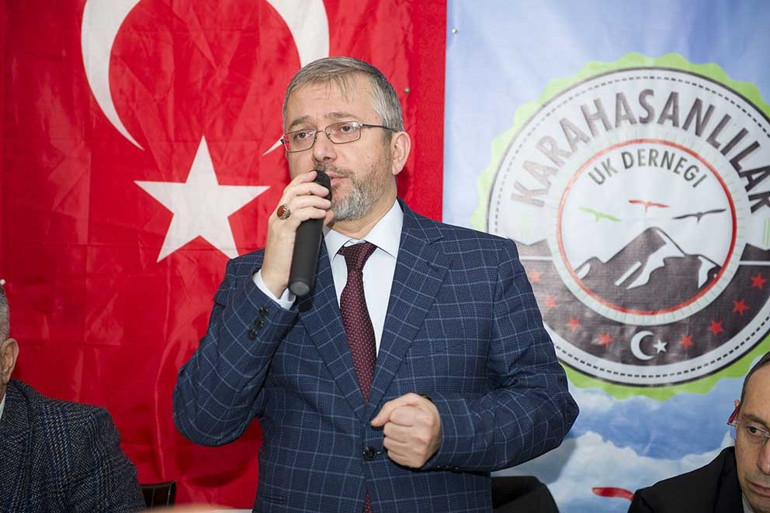 Deprem kurbanları Londra’da anıldı