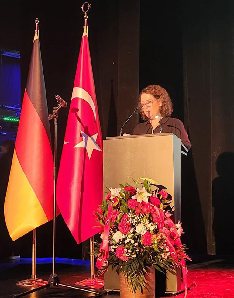 ‘Acısını yüreğimizde hissediyoruz’