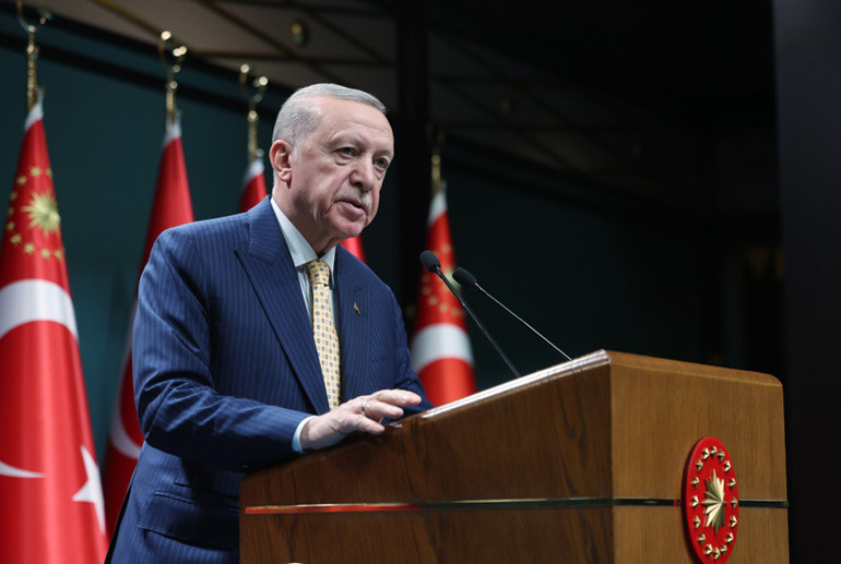 Son dakika haberi... Cumhurbaşkanı Erdoğan: Bu milleti sırtından hançerleyenlerin devri kapandı