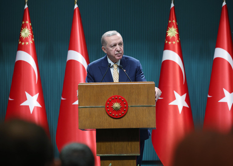 Son dakika haberi... Cumhurbaşkanı Erdoğan: Bu milleti sırtından hançerleyenlerin devri kapandı
