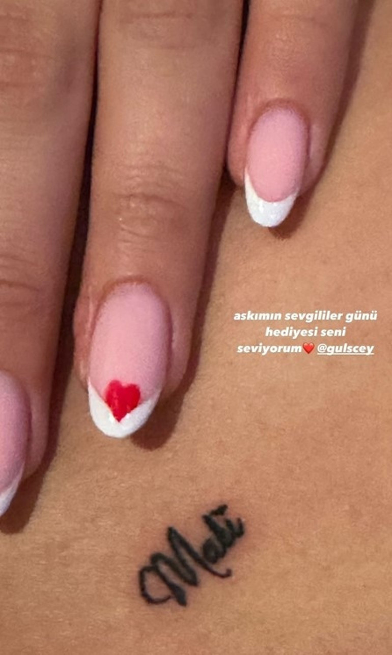 Ünlü oyuncu aşkını ilan etti