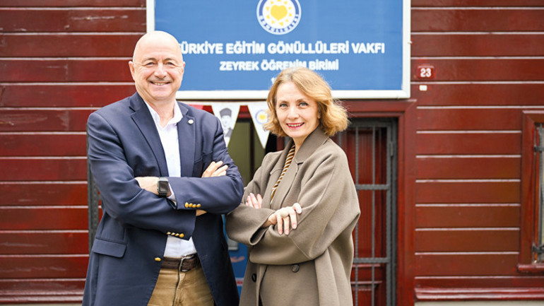 Yarını aydınlatan ateşböcekleri... Türkiye Eğitim Gönüllüleri Vakfı (TEGV)