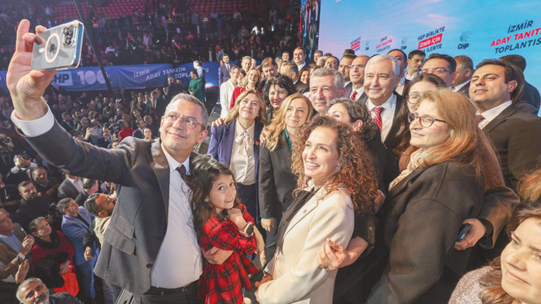 Özel’den İzmir hedefi: 30’da 30 yapacağız