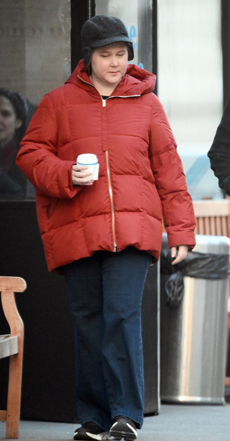 Herkes ünlü yıldızın yüzüyle alay etmişti: Altından ciddi bir hastalık çıktı