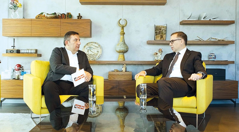 Yatırımlara tam gaz devam