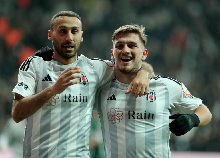 Fernando Santoslu Beşiktaştan 51 yıl sonra bir ilk Konyaspor maçı için eleştiri: İlk yarı çok kötü Kabul edilemez