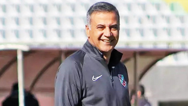 ‘Flört’ cezası ikiye böldü