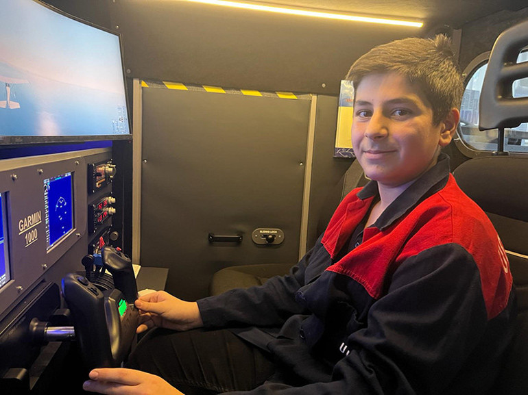 Uçuş simülasyonunu hem öğrenciler hem THY kullanıyor