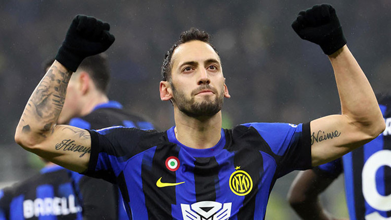 Hakan Çalhanoğlundan iddialı meydan okuma En iyisi benim dedi ve sıralamayı paylaştı...
