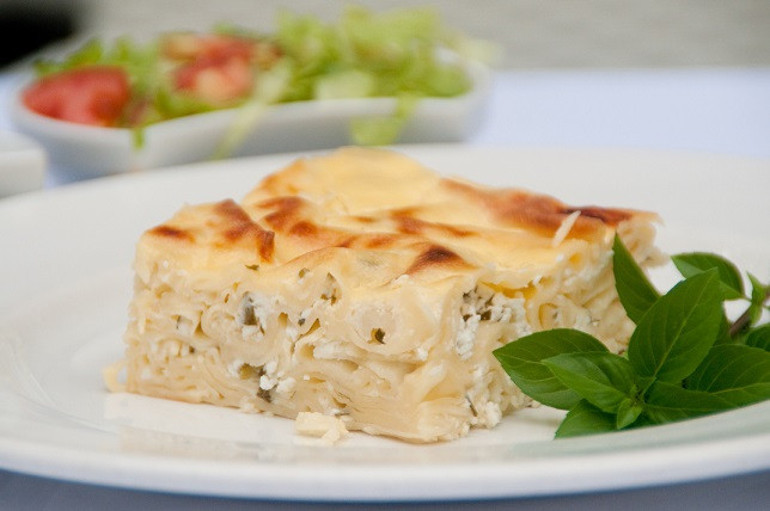 Lezzetli ve çıtır çıtır... Böreklerin peşinde yola çıkılacak adresler | 7 ŞEHİR 7 ÖNERİ