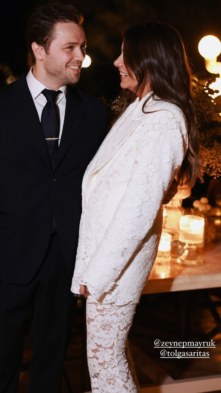 Ünlü oyuncu evlilik yolunda ilk adımı attı... Dostları yalnız bırakmadı