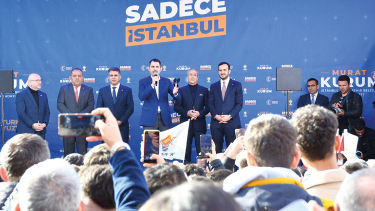 Murat Kurum polemiğe girmeyi bile düşünmeli