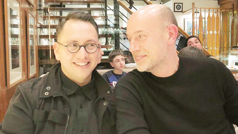 Çağdaş sanatın en havalı galericisi… Mobilyaların yerini resim ve heykel aldı