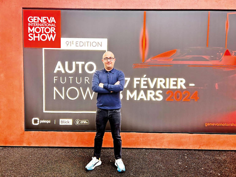 Fuardaki tek Avrupalı Renault, Çinlilerin tam karşısında ‘uygun fiyatlı elektrikli’ tanıttı... Çin akınına karşı Fransız ‘5’lisi