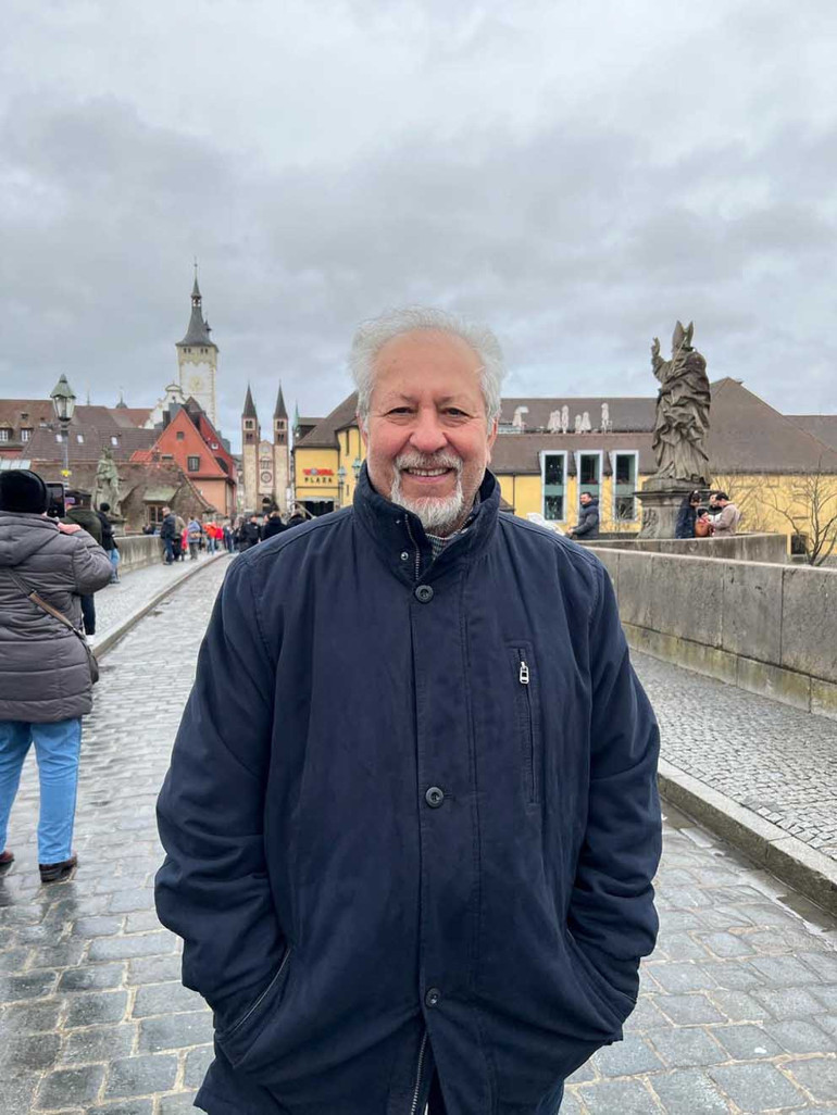 60 yıllık göçü baştan yazdı