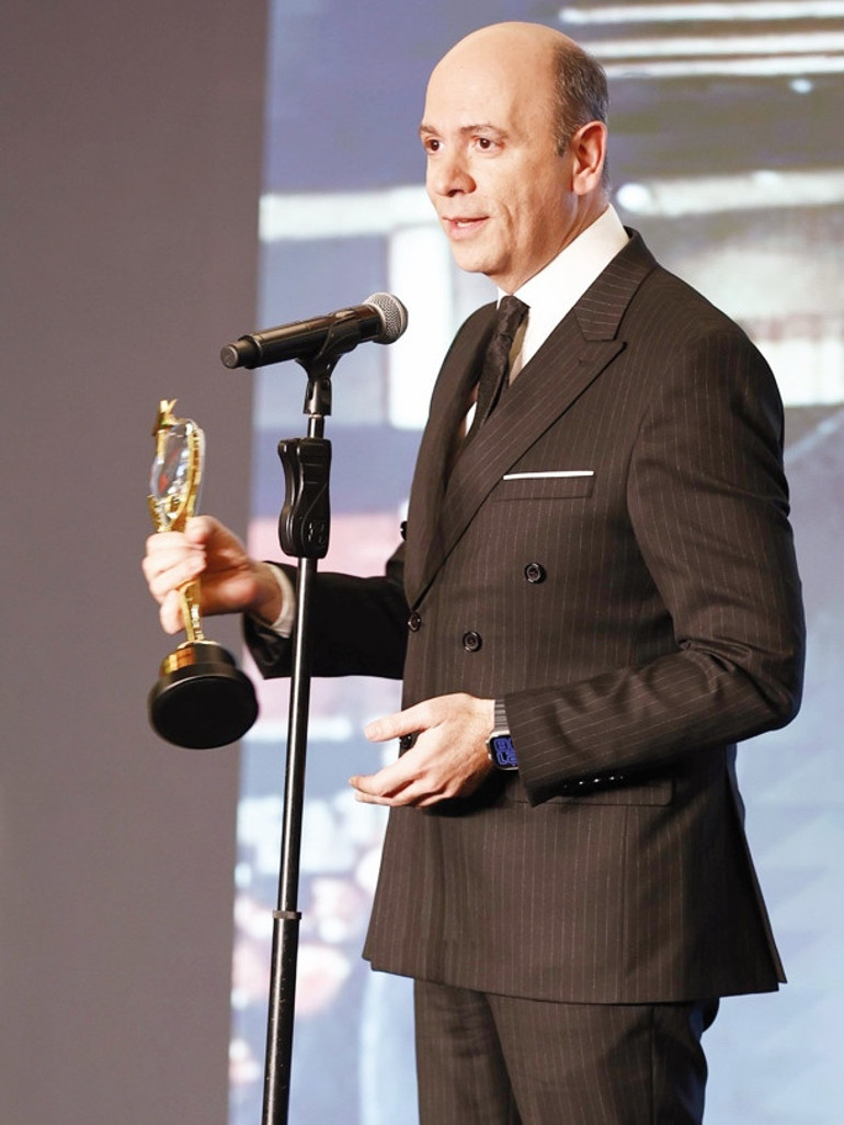 Ödül töreninde pişti oldular