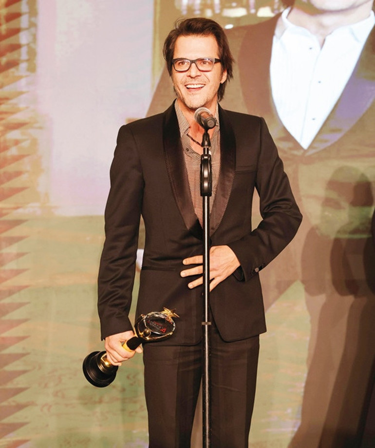 Ödül töreninde pişti oldular