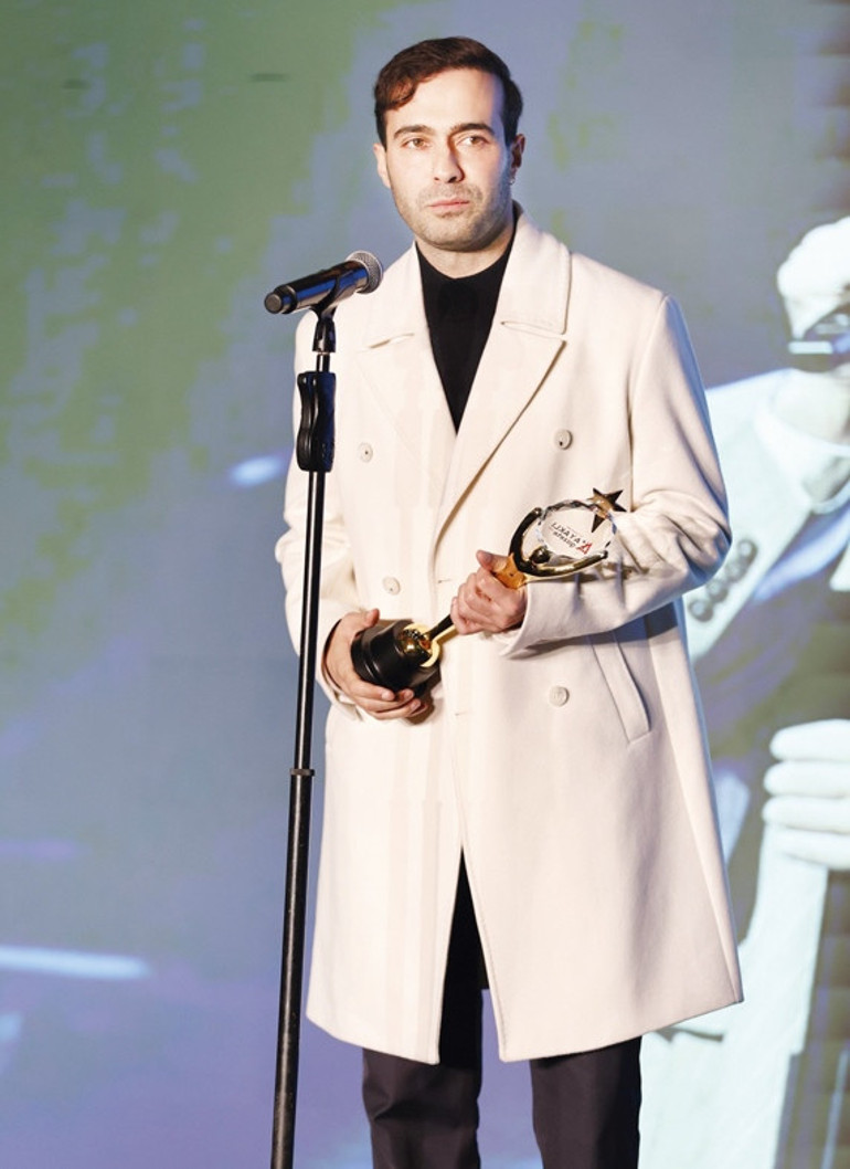 Ödül töreninde pişti oldular