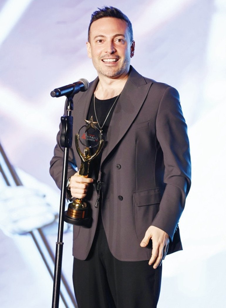 Ödül töreninde pişti oldular