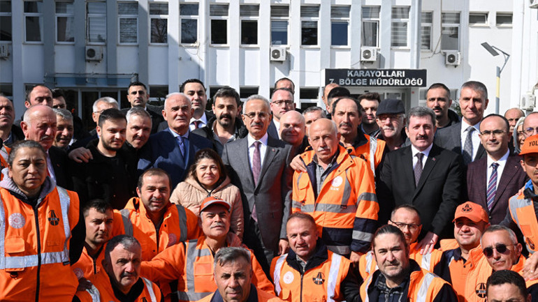 Bakan Uraloğlu açıkladı: Hızlı tren ağı Karadenize ulaşıyor
