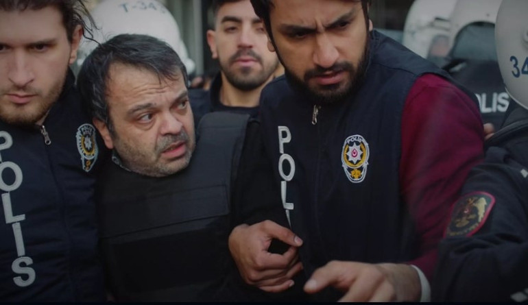 Taş Kağıt Makas izleyici ile buluştu... İlk bölüm sosyal medyayı salladı