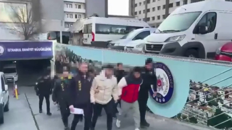 İstanbul’da jigolo olma vaadiyle 26 kişiyi dolandıran çeteye operasyon: 8 kişi tutuklandı