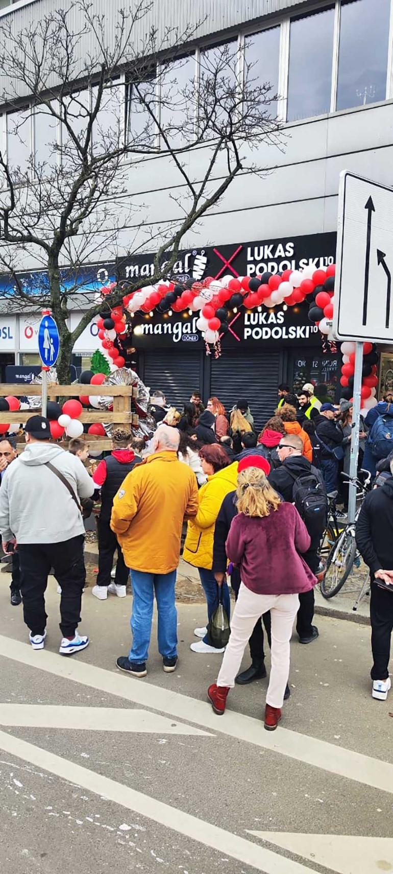 ‘Küçük İstanbul’a şube açtı