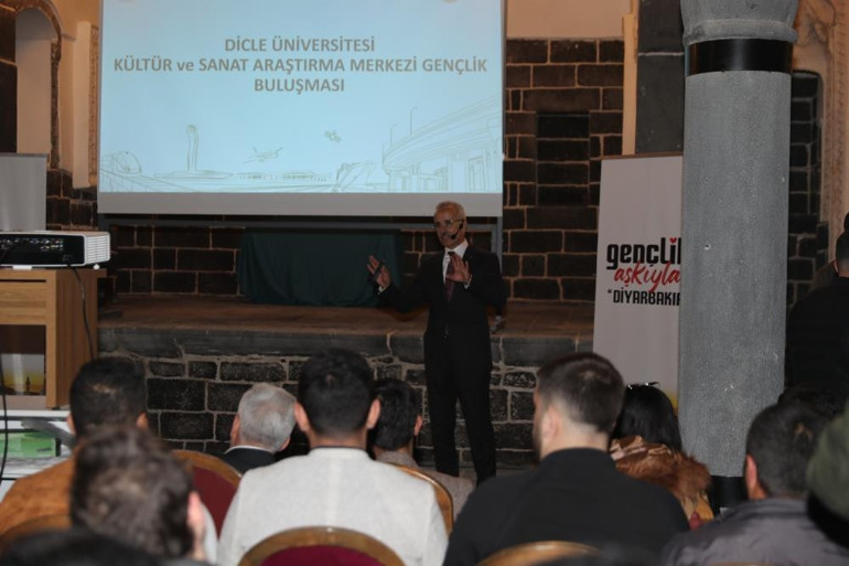 Bakan Uraloğlundan TÜRKSAT 6A açıklaması: Bu sene inşallah uzaya gönderiyoruz