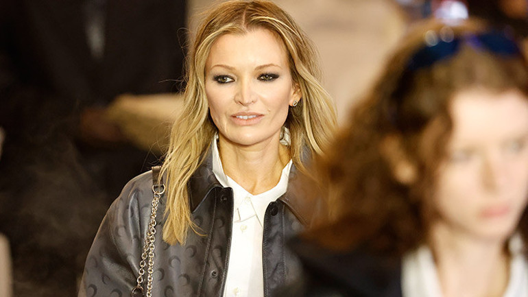 Ünlü modele ikizi kadar benzeyince bunu kendine meslek seçmiş: İşi profesyonel taklitçilik