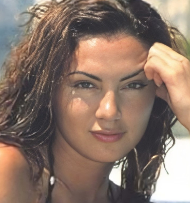Yaş 19... Yer Bodrum... Anatomi bu yani, değiştiremem
