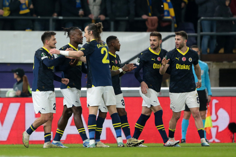 Avrupada Fenerbahçeden daha iyisi yok Union Saint-Gilloise galibiyetiyle gelen rekor ve 11 yıl sonra...