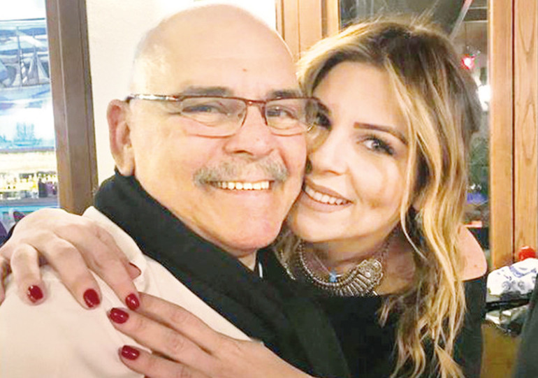 Rasim Öztekin şarkılarla anıldı