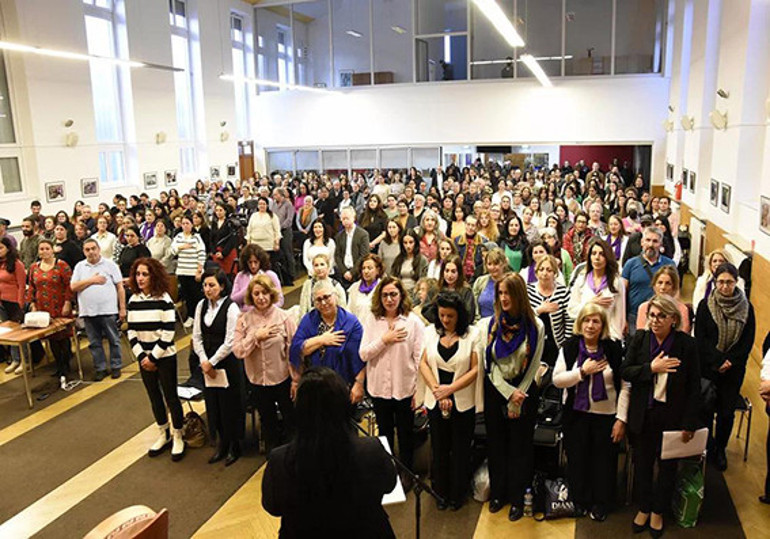 Berlinli kadınlarımız Dünya Kadınlar Günü’nü kutladı