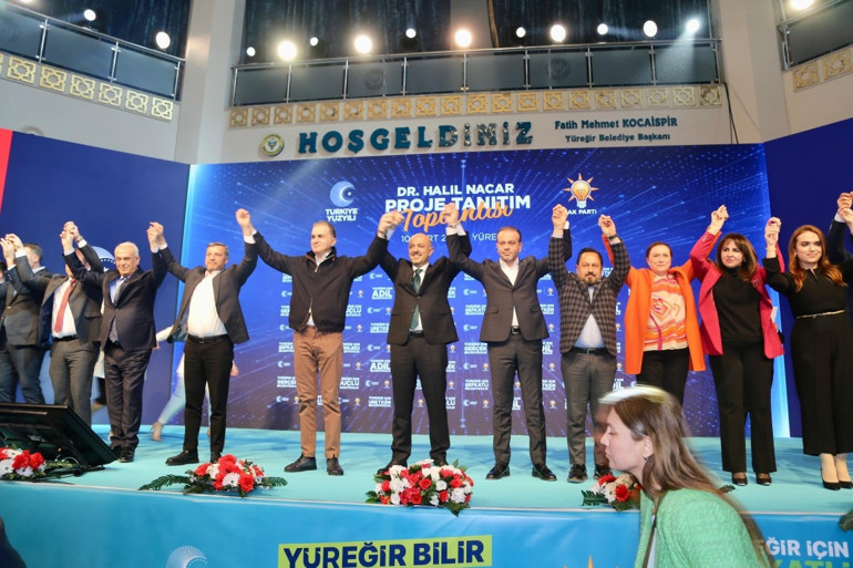 AK Parti Yüreğir Belediye Başkan adayı Halil Nacar projelerini açıkladı