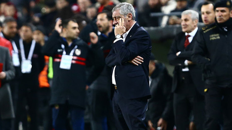 Gaziantep FK yenilgisinin ardından Beşiktaşta eleştiri okları Fernando Santosun üstünde: Asla gelişmiyor | Ismael ve Erol Bulut gibi